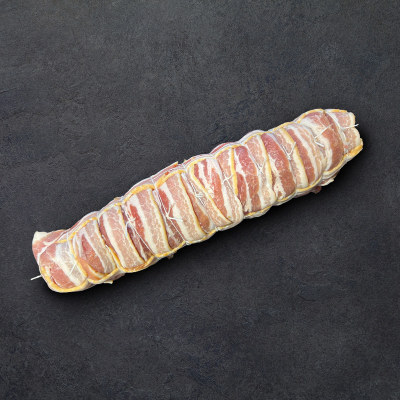 Filet mignon farci pommes caramélisées, oignon & poitrine fumée